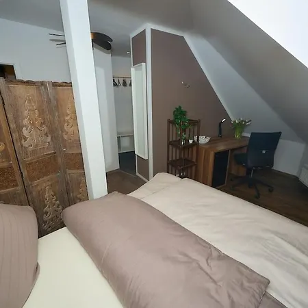Moderne 3-zimmer-wohnung Fuer Bis Zu 5 Personen, Wlan, Kueche - Ideal Fuer Monteure & Gruppen Hohenmoelsen